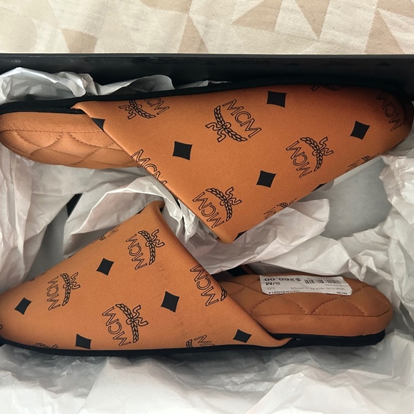 MCM Slippers - Picture 1 of 5